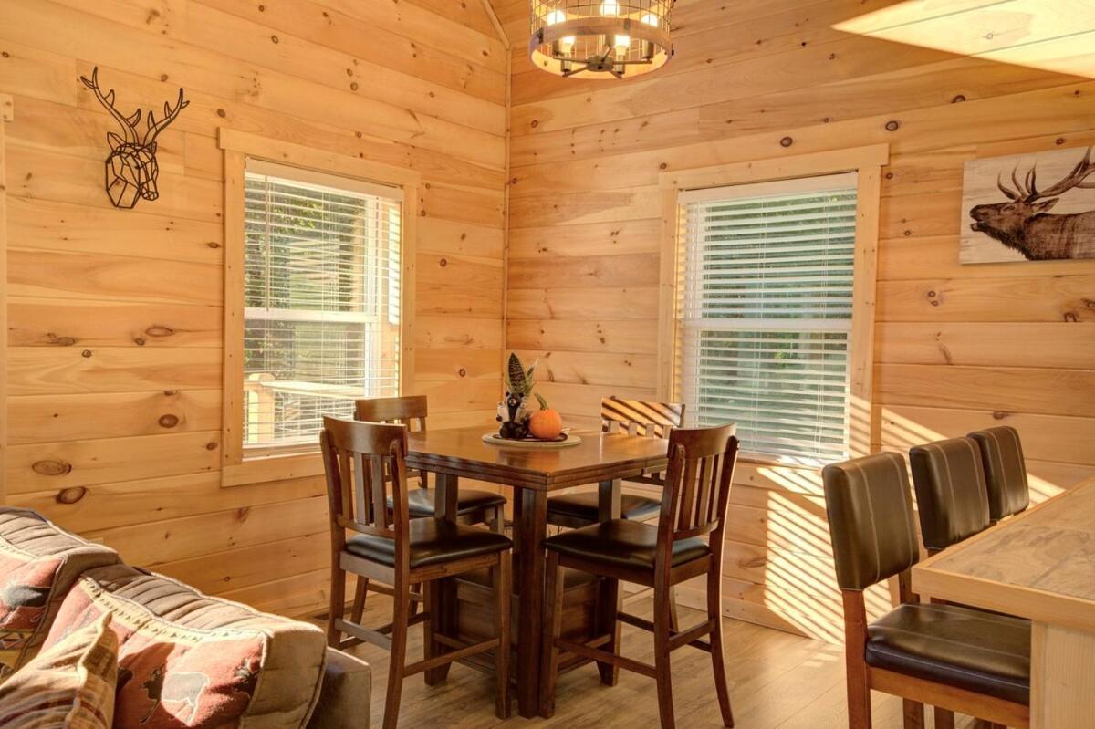 Twin Oaks Cabin Bryson City Bagian luar foto